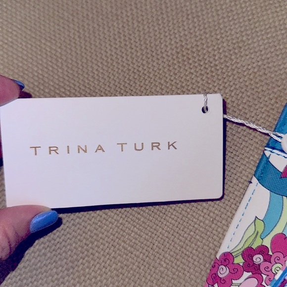 Trina Turk floral clutch new with tags - Picture 5 of 6